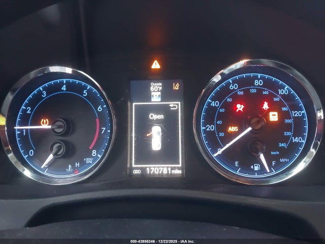 2019 TOYOTA COROLLA 2T1BURHEXKC229392 Photo 6