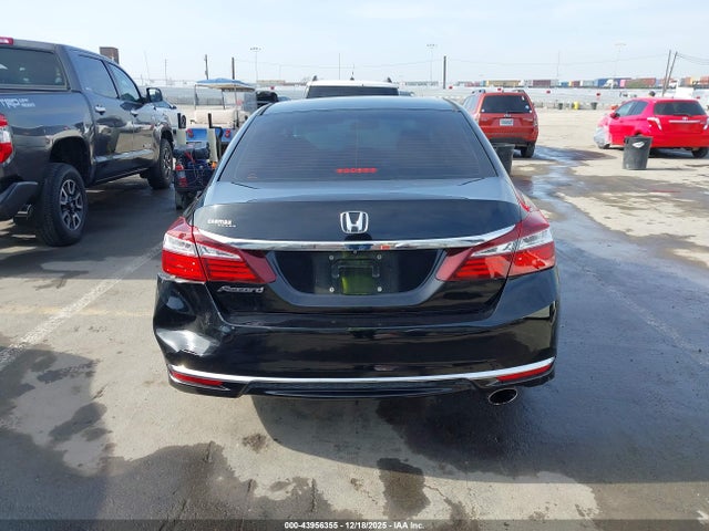1HGCR2F30HA135826 Honda ACCORD LX