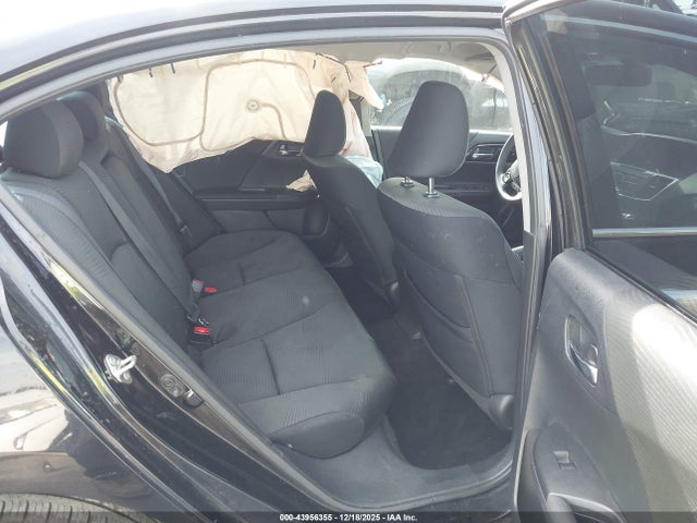 1HGCR2F30HA135826 Honda ACCORD LX