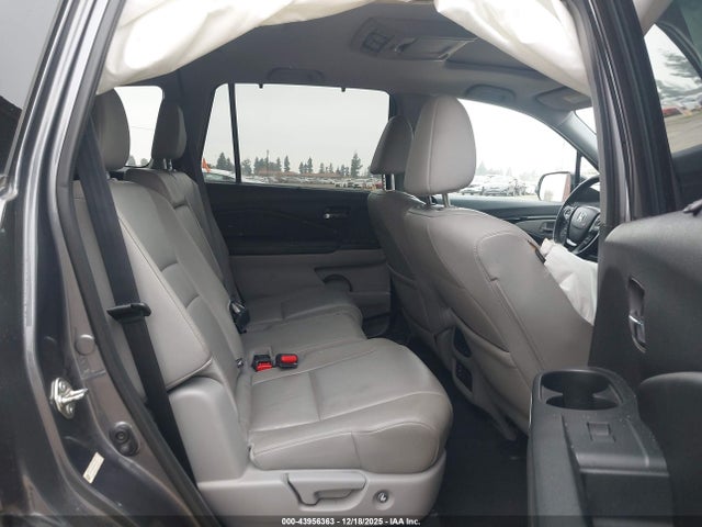 5FNYF6H90GB013625 Honda Pilot Touring