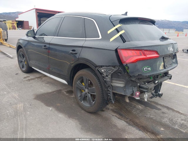 2018 AUDI Q5 WA1BNAFY9J2092254 Photo 2