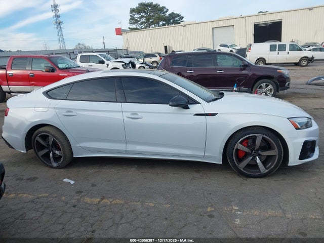 43956387 :رقم المزاد ، WAUFACF58NA035279 vin ، 2022 Audi A5 Sportback Premium Plus 45 Tfsi S Line Quattro S Tronic مزاد بيع