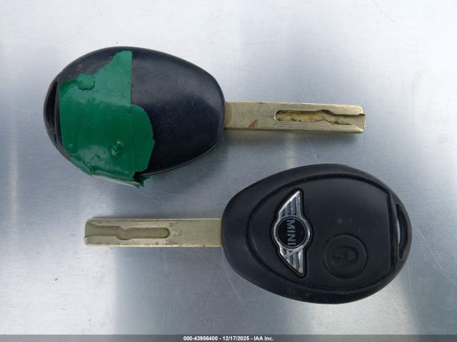 2004 MINI COOPER S WMWRE33434TD79380 Photo 10