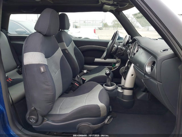 2004 MINI COOPER S WMWRE33434TD79380 Photo 4