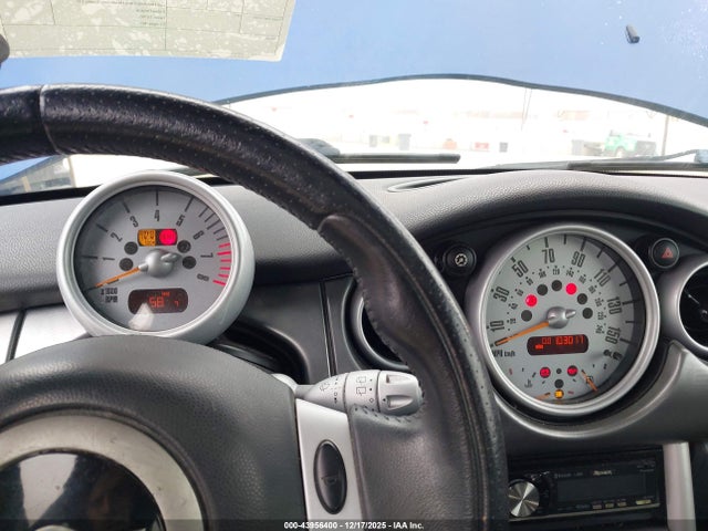 2004 MINI COOPER S WMWRE33434TD79380 Photo 6