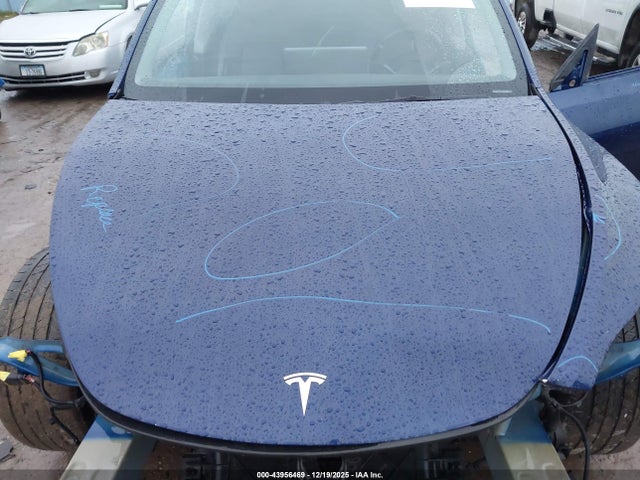 2022 TESLA MODEL Y 7SAYGDEE3NF362863 Photo 9