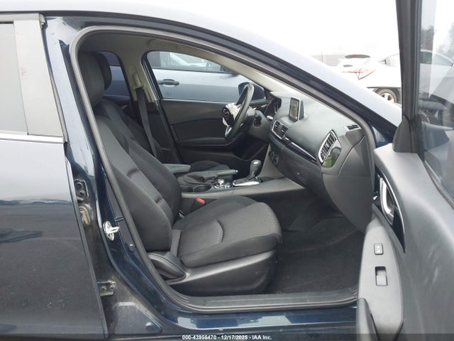 JM1BM1U70G1289492 Mazda Mazda3 I Sport