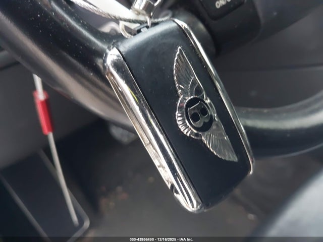 Продажа на аукционе авто 2007 Bentley Continental Flying Spur, vin: SCBBR93W37C041060, номер лота: 43956490