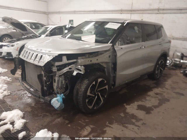 2022 MITSUBISHI OUTLANDER JA4J4UA80NZ020864 Photo 1