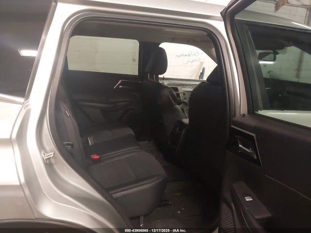 2022 MITSUBISHI OUTLANDER JA4J4UA80NZ020864 Photo 7