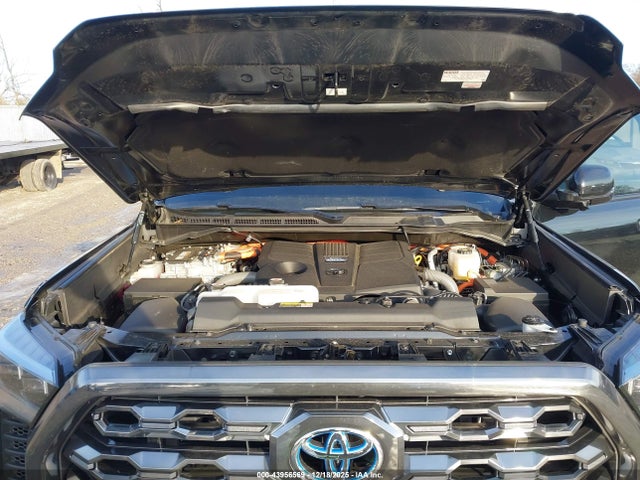 Продаж на аукціоні авто 2024 Toyota Tundra Hybrid Platinum 4wd, vin: 5TFNC5DB9RX073099, номер лоту: 43956569