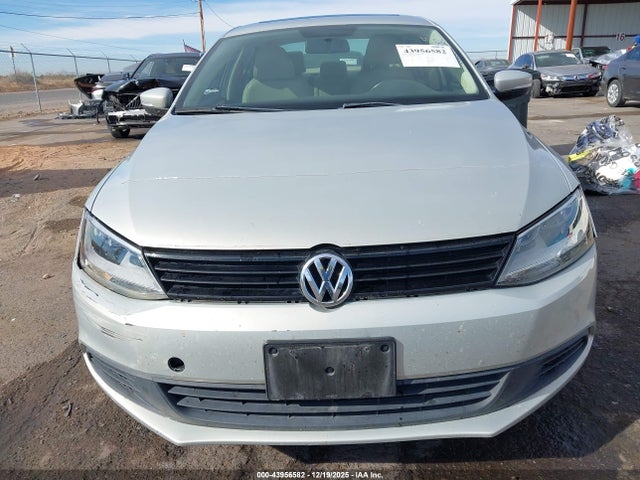 2012 Volkswagen Jetta 2.5l Se მანქანა იყიდება აუქციონზე, vin: 3VWDP7AJ2CM321971, აუქციონის ნომერი: 43956582