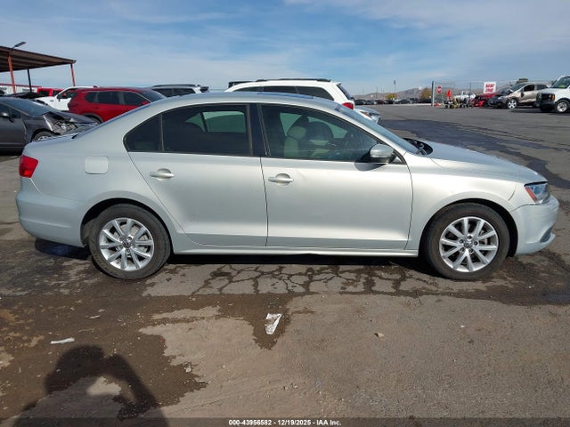 2012 Volkswagen Jetta 2.5l Se მანქანა იყიდება აუქციონზე, vin: 3VWDP7AJ2CM321971, აუქციონის ნომერი: 43956582