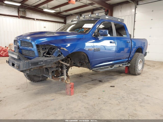 43956590 :رقم المزاد ، 1C6RR7MT0GS137858 vin ، 2016 Ram 1500 Sport مزاد بيع