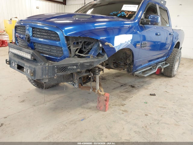 43956590 :رقم المزاد ، 1C6RR7MT0GS137858 vin ، 2016 Ram 1500 Sport مزاد بيع