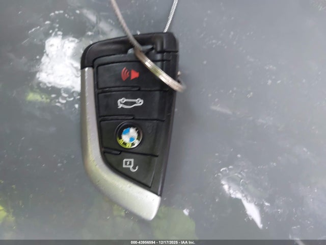 2019 BMW X3 5UXTR9C55KLR06031 Photo 10