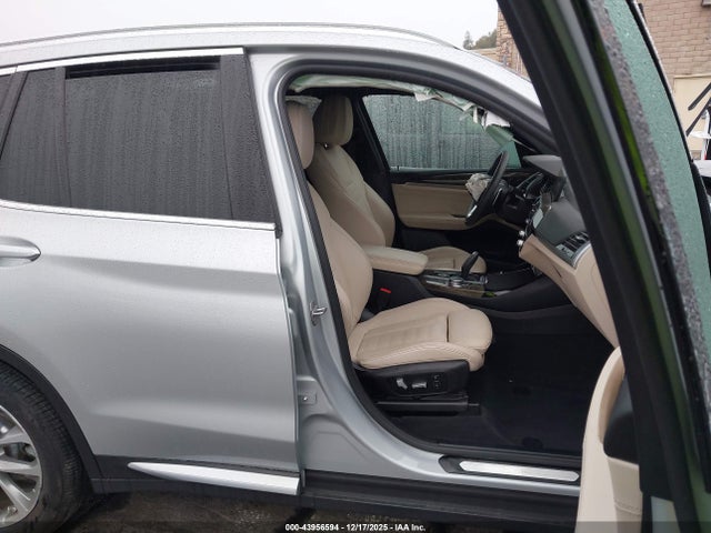 2019 BMW X3 5UXTR9C55KLR06031 Photo 4