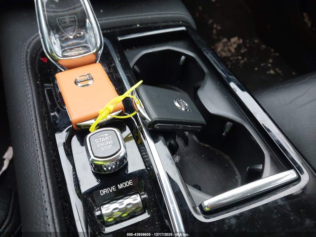 2021 VOLVO S60 RECHARGE PLUG-IN HYBRID 7JRBR0FL8MG126735 Photo 10