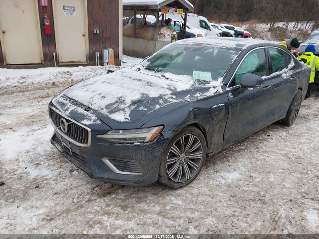 2021 VOLVO S60 RECHARGE PLUG-IN HYBRID 7JRBR0FL8MG126735 Photo 1