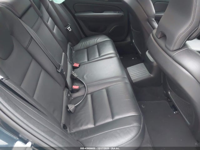 2021 VOLVO S60 RECHARGE PLUG-IN HYBRID 7JRBR0FL8MG126735 Photo 7