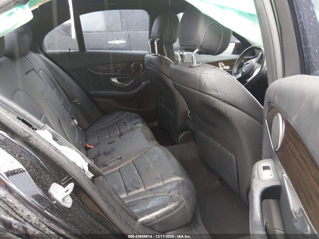 2018 Mercedes-benz C 300 მანქანა იყიდება აუქციონზე, vin: WDDWF4JB5JR415687, აუქციონის ნომერი: 43956614