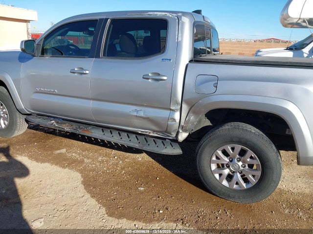 5TFAZ5CN7HX052775 Toyota Tacoma Sr5 V6