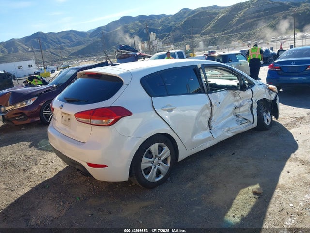 KNAFK5A8XG5602565 KIA FORTE LX