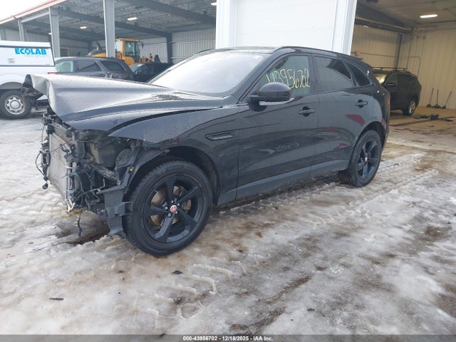 2018 JAGUAR F-PACE SADCJ2FX5JA325530 Photo 1