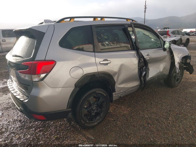 2022 Subaru Forester Wilderness მანქანა იყიდება აუქციონზე, vin: JF2SKAMC2NH435660, აუქციონის ნომერი: 43956707