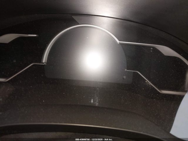 2018 HONDA CLARITY PLUG-IN HYBRID JHMZC5F32JC017653 Photo 6