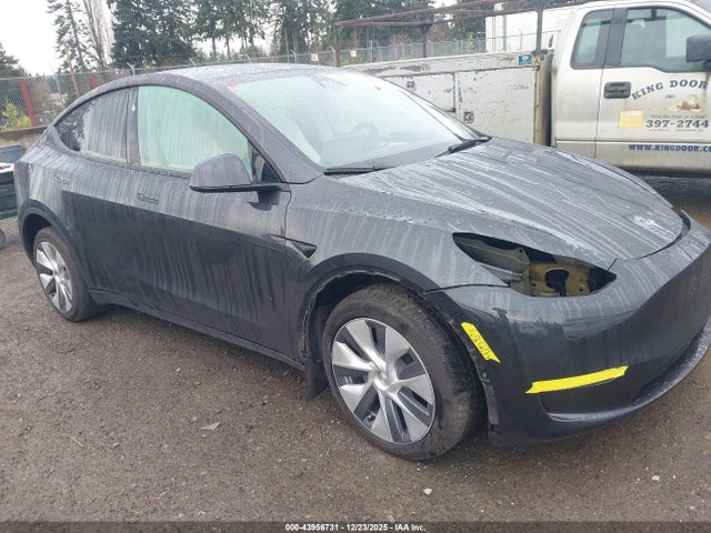 2024 TESLA MODEL Y 7SAYGDEE6RF044581 Photo 0