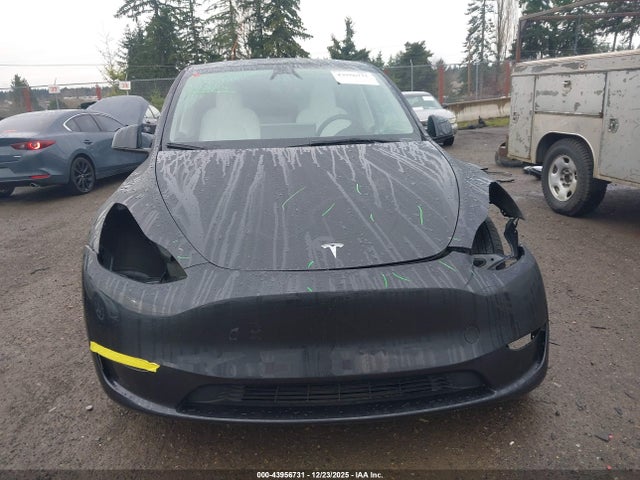 7SAYGDEE6RF044581 Tesla Model Y Long Range Dual Motor All-wheel Drive
