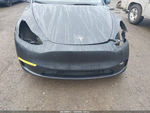 7SAYGDEE6RF044581 Tesla Model Y Long Range Dual Motor All-wheel Drive