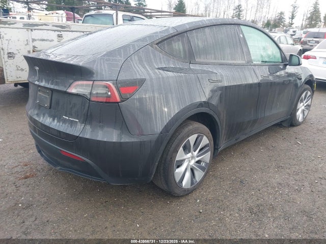 2024 TESLA MODEL Y 7SAYGDEE6RF044581 Photo 3