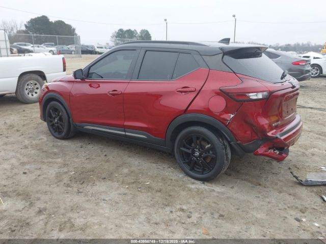 2022 NISSAN KICKS 3N1CP5DVXNL479326 Photo 2