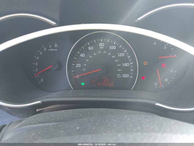 Продаж на аукціоні авто 2015 Kia Sorento Lx, vin: 5XYKT4A6XFG630315, номер лоту: 43956752