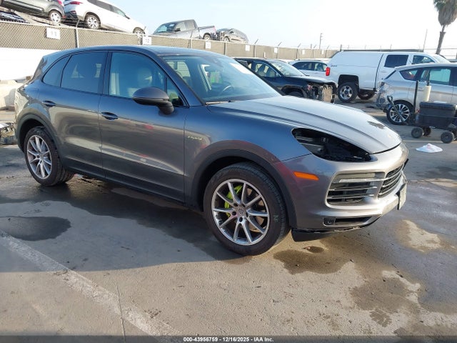 2019 PORSCHE CAYENNE E-HYBRID WP1AE2AY6KDA51616