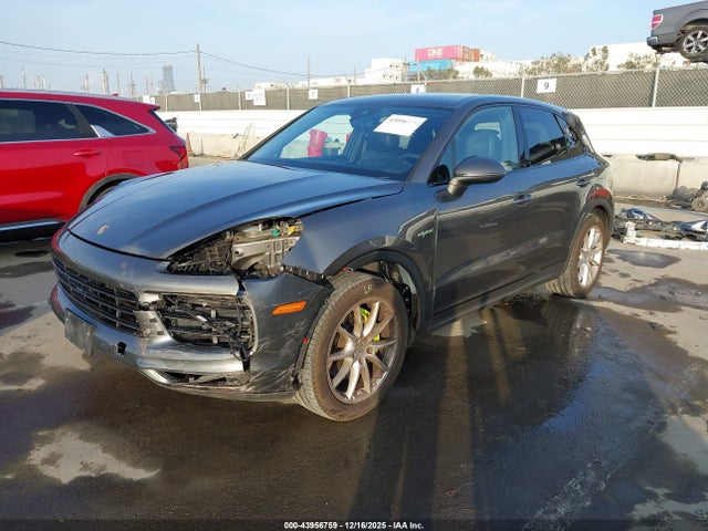 2019 PORSCHE CAYENNE E-HYBRID WP1AE2AY6KDA51616 Photo 1