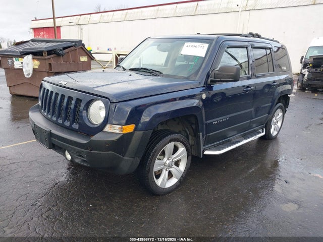 1C4NJRFB1FD135635 Jeep Patriot Latitude