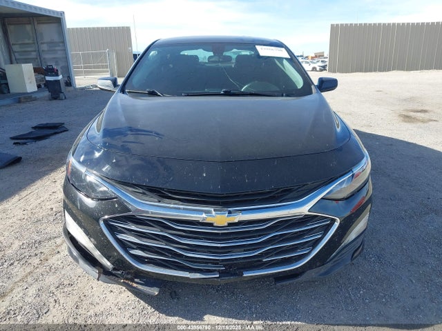 1G1ZD5ST3LF034556 Chevrolet Malibu Fwd Lt