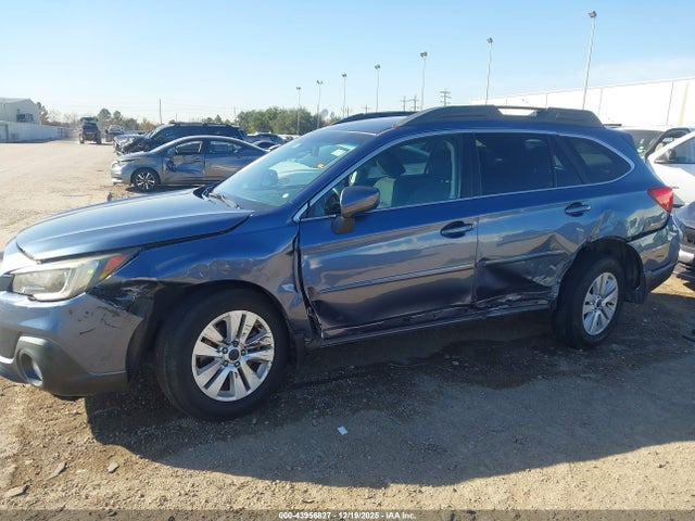 4S4BSACC6J3367737 Subaru Outback 2.5i Premium