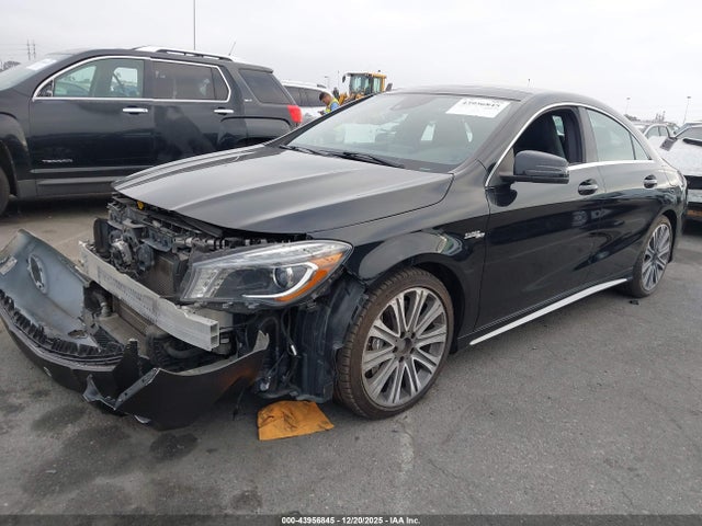 2014 MERCEDES-BENZ CLA 45 AMG WDDSJ5CB6EN137024 Photo 1