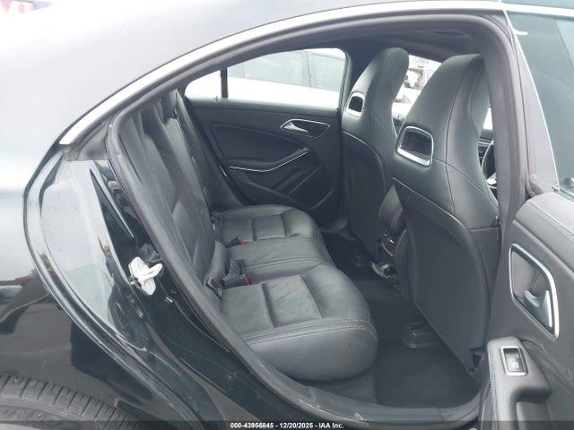 2014 MERCEDES-BENZ CLA 45 AMG WDDSJ5CB6EN137024 Photo 7