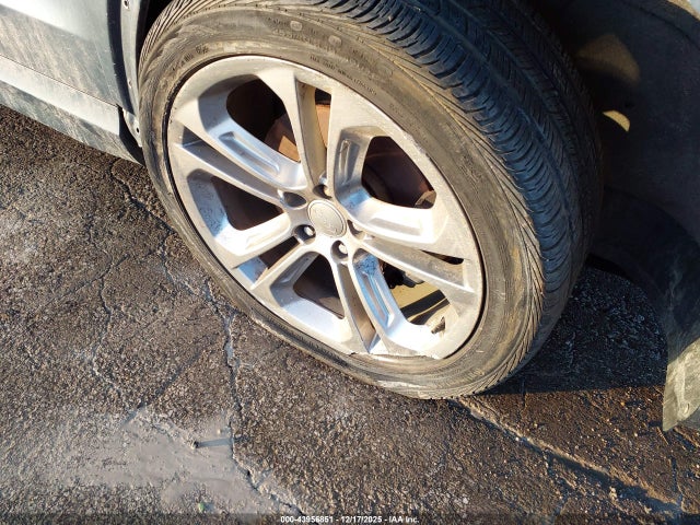 WA1JCCFS6JR005278 Audi Q3 2.0t Premium/2.0t Sport Premium