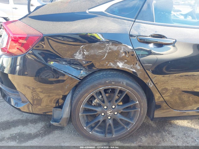 Honda CIVIC EX 2019 19XFC1F39KE214875 Image 19