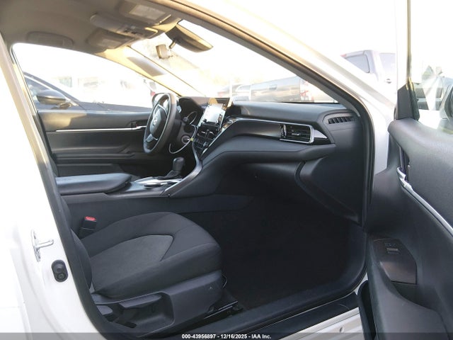 4T1C11AK8MU552274 Toyota CAMRY LE