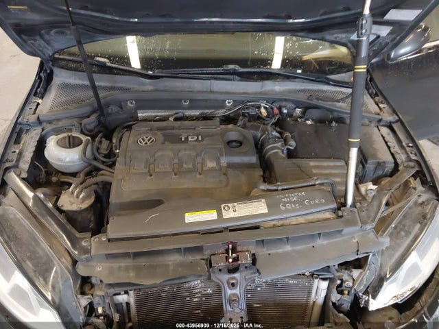 3VWCA7AU1FM513183 Volkswagen Golf Sportwagen Tdi Se 4-door