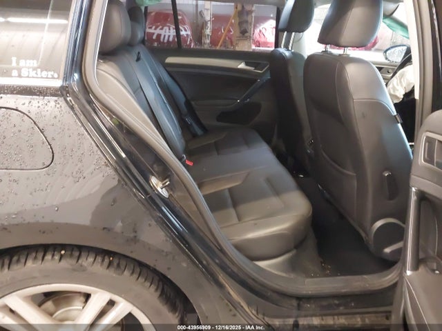 3VWCA7AU1FM513183 Volkswagen Golf Sportwagen Tdi Se 4-door