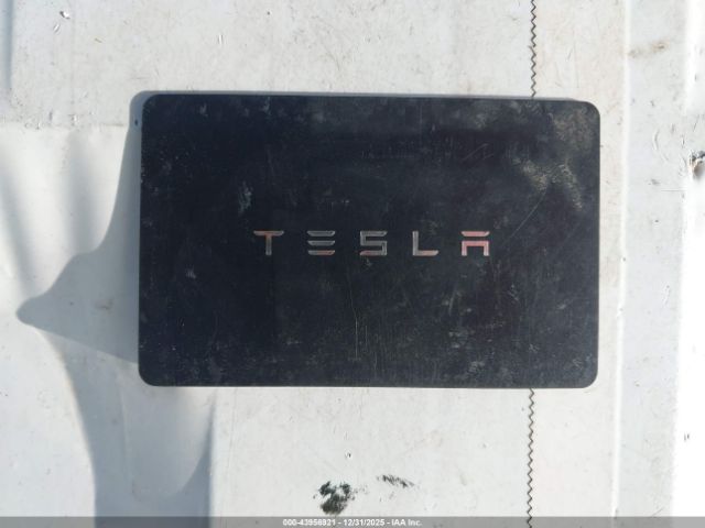 2021 TESLA MODEL Y 5YJYGDEE5MF286039 Photo 10