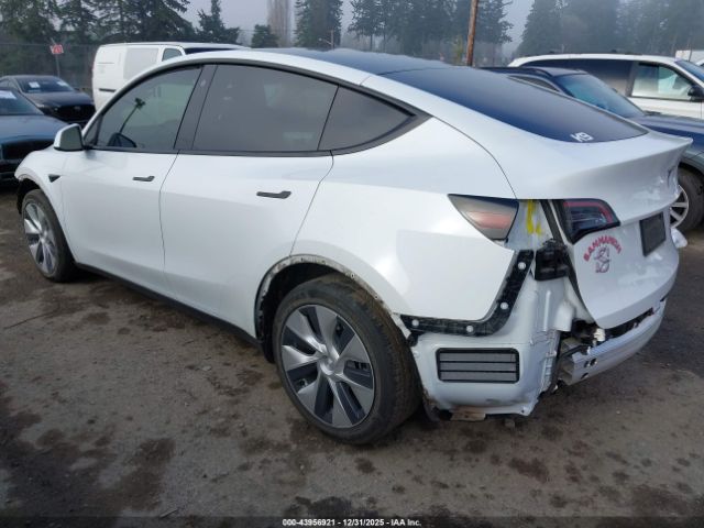 2021 TESLA MODEL Y 5YJYGDEE5MF286039 Photo 2